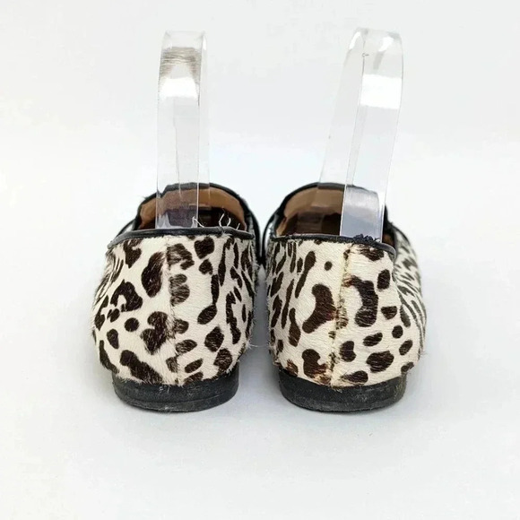 Victoria's Secret Cow Print Ballet Flats - 7 - Picture 9 of 13